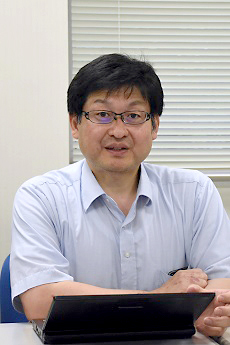 ���������꡼ No.010�Υ���ͥ������ / ������Ω̿����ؤλ���Ϣ�Ȥˤ�����ޤ줿�֥��˥å��פΥ����­�ޡ��ץ���������ȯ­�Τ��ä�������ߤ򥭡��ޥ�ȳ�����ʹ����