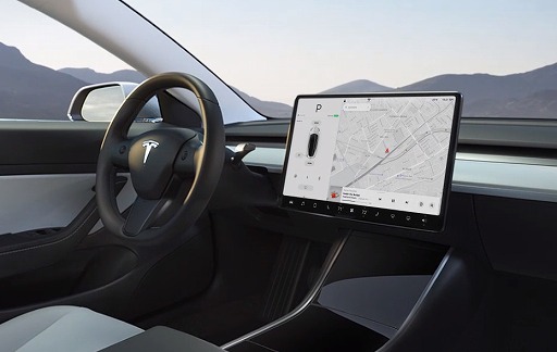 画像ギャラリー No.001のサムネイル画像 / テスラに自動車専用ゲームを搭載へ? イーロン・マスク氏が自身のTwitterでゲーム開発者を募集