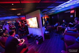 ꡼ No.007 | EVOܤüeݡĻߡEsports Arena Las Vegasץեȥݡȡޥ͡㡼 BearؤΥ󥿥ӥ塼