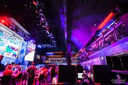 ꡼ No.009 | EVOܤüeݡĻߡEsports Arena Las Vegasץեȥݡȡޥ͡㡼 BearؤΥ󥿥ӥ塼