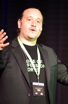 ꡼ No.001Υͥ / gamescomϥХ륲Υĥeݡĥ꡼LPEפΩ夲Ȥϡ gamescomäʹƤߤ