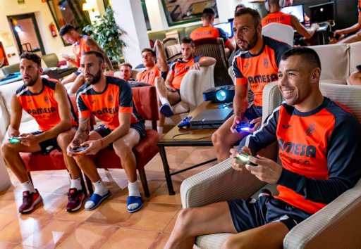 ꡼ No.003Υͥ / gamescomϥХ륲Υĥeݡĥ꡼LPEפΩ夲Ȥϡ gamescomäʹƤߤ