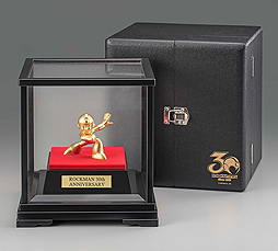 画像集 No.006のサムネイル画像 / 純金でロックマンの姿を再現した30周年記念アイテム「ロックマン純金置物」の予約受付が本日スタート。“大”は240万円，“小”は69万円
