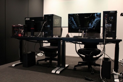 画像ギャラリー No.001のサムネイル画像 / JINS,eスポーツプロプレイヤー用の練習&配信施設を設置