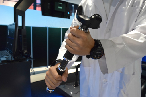 画像ギャラリー No.011のサムネイル画像 / VR ZONEの新アクティビティ「冒険川下りVR ラピッドリバー」先行体験レポート。横回転なのに酔わないVR,その“究極の答え”とは