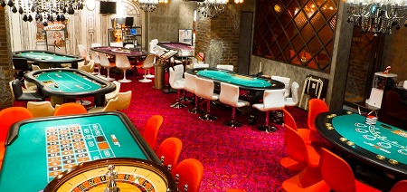 画像ギャラリー No.002のサムネイル画像 / TVアニメ「ペルソナ5」,アミューズメントカジノとのコラボが決定