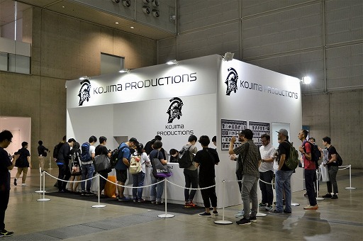 Tgs 18 Tシャツにぬいぐるみ ゲーマー向けデスクにフライパン 東京ゲームショウ18の物販ブースを紹介