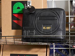 TGS 2018CASSETTE DISCGAMES GLORIOUS֡ǵˤʤäϢƥ򸫤롣ʤˤ䤿ȥϡɴϢ¿äΤ