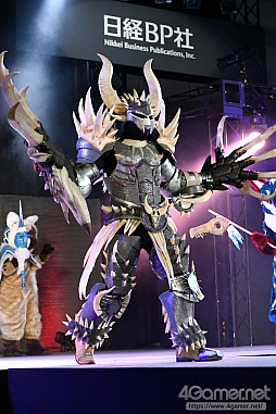 ꡼ No.023 | TGS 2018ϡCosplay Collection NightץեȥݡȡफȴФƤΤ褦ʥץ쥤䡼αѤå