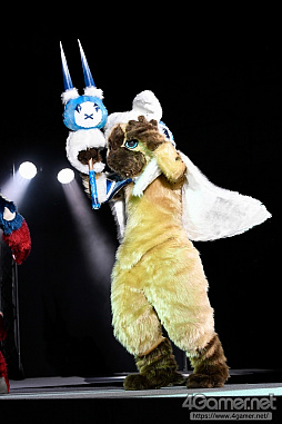 ꡼ No.024 | TGS 2018ϡCosplay Collection NightץեȥݡȡफȴФƤΤ褦ʥץ쥤䡼αѤå