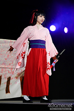 ꡼ No.058 | TGS 2018ϡCosplay Collection NightץեȥݡȡफȴФƤΤ褦ʥץ쥤䡼αѤå