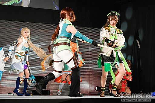 ꡼ No.122 | TGS 2018ϡCosplay Collection NightץեȥݡȡफȴФƤΤ褦ʥץ쥤䡼αѤå