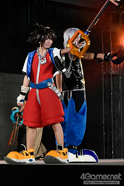 ꡼ No.136 | TGS 2018ϡCosplay Collection NightץեȥݡȡफȴФƤΤ褦ʥץ쥤䡼αѤå