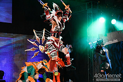 ꡼ No.171 | TGS 2018ϡCosplay Collection NightץեȥݡȡफȴФƤΤ褦ʥץ쥤䡼αѤå