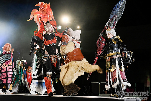 ꡼ No.303 | TGS 2018ϡCosplay Collection NightץեȥݡȡफȴФƤΤ褦ʥץ쥤䡼αѤå