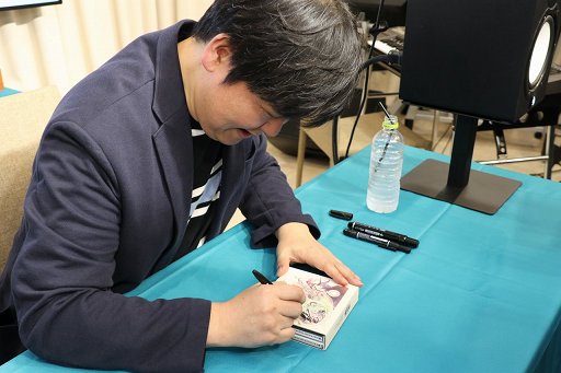 画像ギャラリー No.010のサムネイル画像 / 「池袋STORIA ゲームミュージックイベント vol.1」が開催。作曲家・伊藤賢治氏が,アナログレコード化された自身の楽曲8曲をお披露目