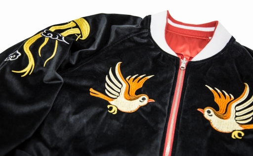 画像ギャラリー No.008のサムネイル画像 / 「スプラトゥーン2」のスカジャンの予約受付が本日22:00に開始。「マリオ」のテレサのワッペンが付いたシャツも販売中