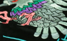 画像ギャラリー No.012のサムネイル画像 / 「スプラトゥーン2」のスカジャンの予約受付が本日22:00に開始。「マリオ」のテレサのワッペンが付いたシャツも販売中