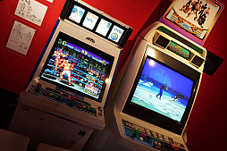 ���������꡼ No.009�Υ���ͥ������ / 1990ǯ��Υ������ե������㡼�����֤����֡�������Ÿ ���ơ���3���ǥ����륲���� �ߥ�˥���פ������档�����Υ�����Ծ�Ϥ������ۤ��줿