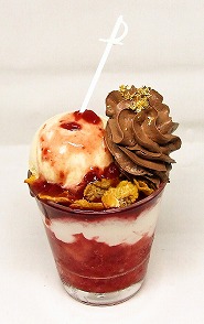 画像ギャラリー No.006のサムネイル画像 / アニメ「ロード オブ ヴァーミリオン 紅蓮の王」のコラボカフェが10月19日から開催