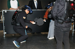 画像ギャラリー No.017のサムネイル画像 / 「JOYPOLIS VR SHIBUYA」プレス向け内覧会をレポート。自分の顔写真を反映したアバターで戦う「TERMINATOR SALVATION VR」が目玉