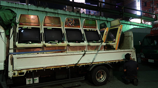 ꡼ No.025 | ӥǥθ 9֥եƥ󥰥Хѡפ̥줿洴׻Υॻ󥿡ȡ֥।ߤȤëŹפŹ