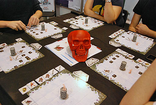 ꡼ No.008 | SPIEL'18 ꤯륹ȥ緲ڤ졣ե󥿥ϥǥե󥹥Bad BonesפΥץ쥤ݡ