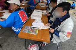 画像ギャラリー No.019のサムネイル画像 / タカラトミーのお膝元・青戸がまるごと「人生ゲーム」に! 「第1回まちあそび人生ゲームIN葛飾」レポート