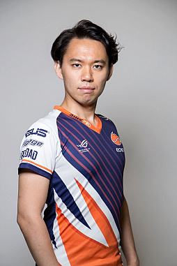 画像ギャラリー No.002のサムネイル画像 / OPENREC.tv,“Red Bull Kumite 2018”パリ決勝大会を11月11日21:45より完全生中継