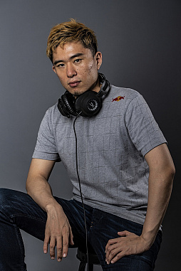 画像ギャラリー No.003のサムネイル画像 / OPENREC.tv,“Red Bull Kumite 2018”パリ決勝大会を11月11日21:45より完全生中継