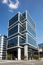 ���������꡼ No.002�Υ���ͥ������ / �Ҳ�ͤ��оݤȤ����֥ݥ���󥫡��ɥ��������й���פΥ����२��ȥ꡼�򳫻�