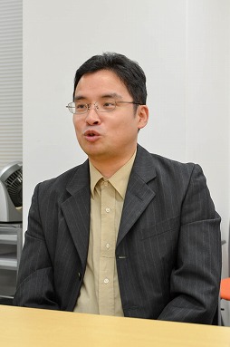 画像ギャラリー No.010のサムネイル画像 / 電子書籍がゲームブックの世界に新たな可能性をもたらす。幻想迷宮書店代表・酒井武之氏と,新作「護国記」の著者・波刀風賢治氏インタビュー