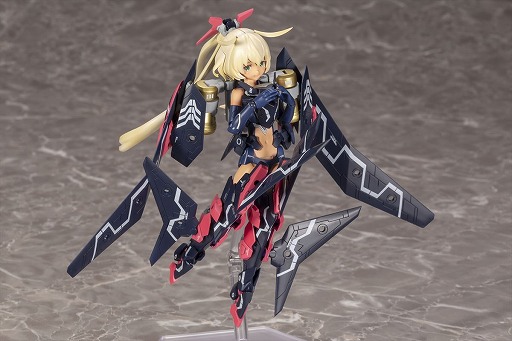 画像ギャラリー No.001のサムネイル画像 / 「メガミデバイス」より「SOLストライクラプター」が登場。「アリス・ギア・アイギス」で使用可能なコードが付属