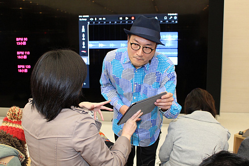 画像ギャラリー No.013のサムネイル画像 / Q-GamesのBaiyon氏がiPadを使って映像製作のノウハウをレクチャー。Apple京都で開催されたワークショップをレポート