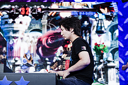 画像ギャラリー No.003のサムネイル画像 / 格闘ゲーマーの写真展「FIGHTING GAME COMMUNITY」が2019年2月1日から開催。関西エリアでの実施に向けクラウドファンディングは継続中