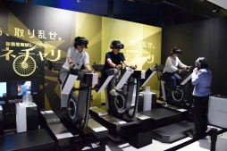 ���������꡼ No.011�Υ���ͥ������ / VR�Τ���ޤǤȤ��줫�顣���߸�����Ÿ�����濴�˸��줿�ֹ���� ϻ��ϻ��66�ˡ�İ�֥�ݡ���