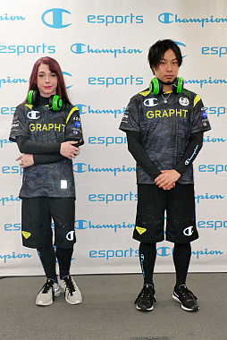 画像ギャラリー No.003のサムネイル画像 / スポーツアパレルブランド「チャンピオン」が“eスポーツウェア”を発表。アケコン用の滑り止めや静電気軽減などの機能を盛り込んで開発