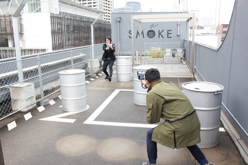 画像ギャラリー No.010のサムネイル画像 / デジタルガジェット「X-TAG」のメディア先行体験会レポート。光線銃とスマホのタッグで次世代サバイバルゲームが誕生する?