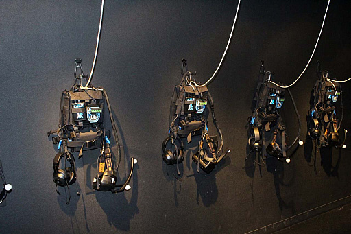 ꡼ No.005Υͥ / 祤ݥꥹκǿVRȥ饯󡤡ZERO LATENCY VR OUTBREAK ORIGINS -Zombie Survival episode 0-θݡȡϤ碌ƥӤηऻ