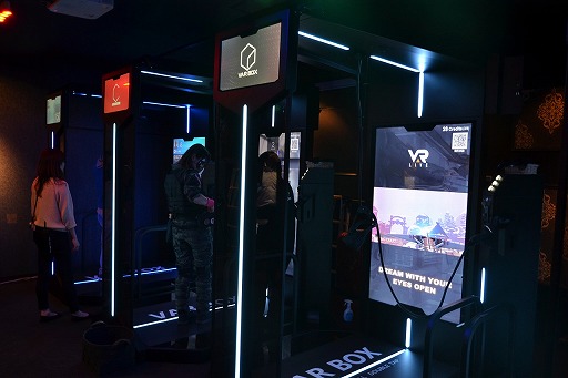 ゲームセンター感覚で気軽に遊べるvrシューティングが日本初導入 Var Box 体験 発表会レポート