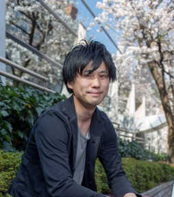 画像ギャラリー No.002のサムネイル画像 / RED ONE,デジタルTCG業界で活躍中の蒼汁氏とストリーマー契約を締結