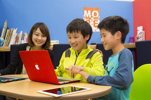 ���������꡼ No.003�Υ���ͥ������ / Unity�ο���ǽ����Ѥ��ƥ��������4��30���˿ƻҸ����������åפ��������¤ˤƳ���