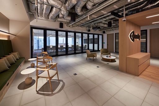 ���������꡼ No.004�Υ���ͥ������ / Unity�ο���ǽ����Ѥ��ƥ��������4��30���˿ƻҸ����������åפ��������¤ˤƳ���