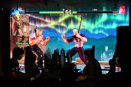 画像ギャラリー No.014のサムネイル画像 / 京都初のeスポーツ専門施設「e-sports FIELD YASAKA」のオープニングセレモニーをレポート。eスポーツコミュニティに向けて無料開放を実施