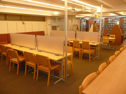 画像ギャラリー No.004のサムネイル画像 / ロケット(東京・秋葉原)がCafeとe-sportsの融合施設「ROCKET e-cafe / e-sports&Cafe」をオープン