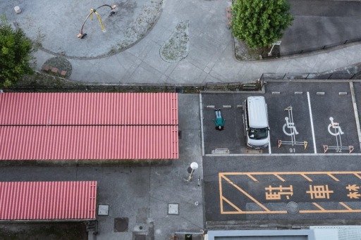 画像ギャラリー No.001のサムネイル画像 / ボードゲームを題材とした演劇「ボードゲームと種の起源・拡張版」の公演が本日開始