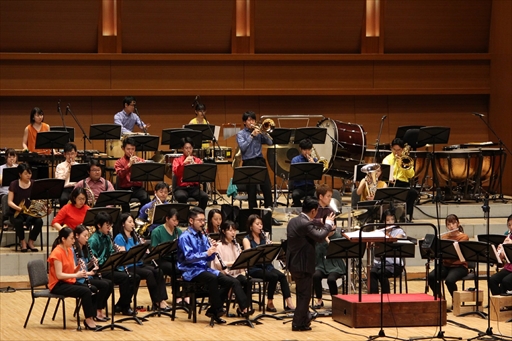 画像ギャラリー No.008のサムネイル画像 / 東京ゲームタクト2019の公演「吹奏楽で響かせるアクションゲームの音楽」をレポート。ほかのプログラムとは一味違うノリのいいステージが展開