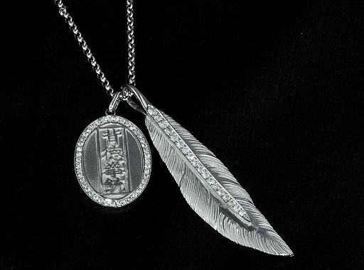 画像ギャラリー No.001のサムネイル画像 / 「モンソニ!」に登場するルシファーをモチーフにしたペンダントの逆オークションを「XFLAG PARK 2019」で実施