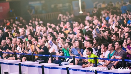 画像ギャラリー No.003のサムネイル画像 / 「WCG2019」のGANKER ARENA部門でOCA e-sports科の学生プレーヤーが優勝