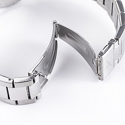 画像ギャラリー No.007のサムネイル画像 / SuperGroupies,「幻想水滸伝II」とのコラボアイテムが登場。108星の絆を感じさせる腕時計とフィールドマップをイメージしたバッグ